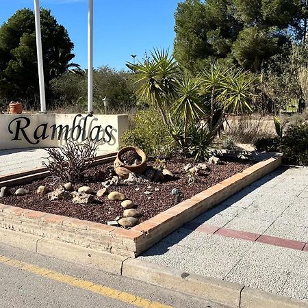 Orihuela - Las Ramblas - Casa Pino Dehesa de Campoamor  Экстерьер фото